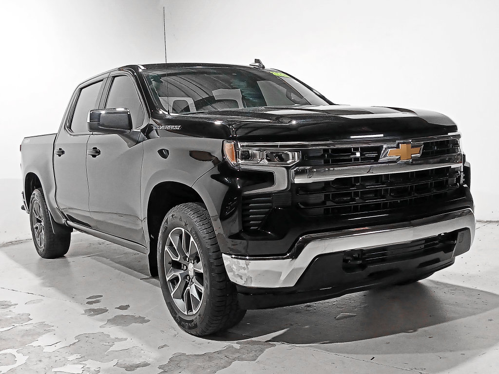 Used 2023 Chevrolet Silverado 1500 LT AWD/4WD image 32