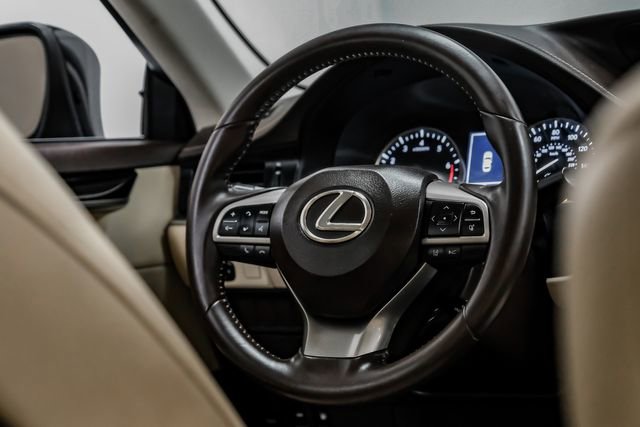 Used 2017 Lexus ES 350 w/ Accessory Package 2 FWD image 21