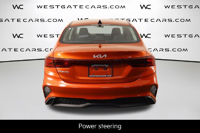 Certified 2024 Kia Forte LXS FWD image 4