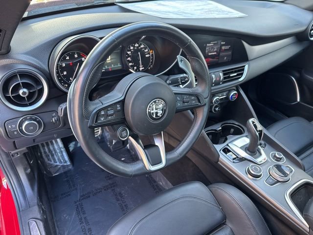 Used 2021 Alfa Romeo Giulia Ti Sport image 10