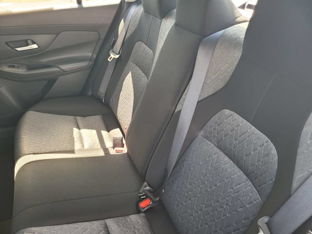 New 2026 Nissan Sentra SV w/ SV Convenience Package FWD image 9