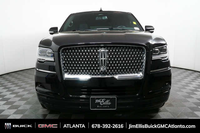 Used 2022 Lincoln Navigator L 4WD image 32