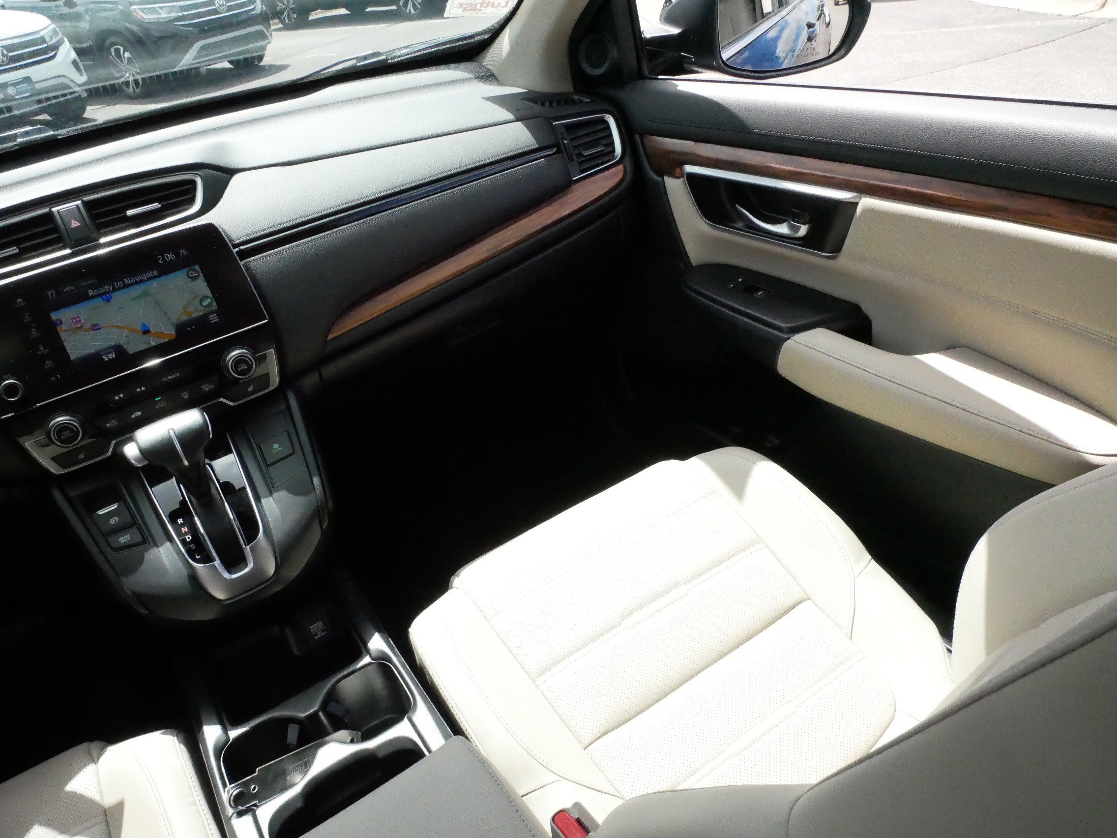 Used 2018 Honda CR-V Touring image 11