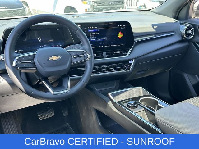 Used 2026 Chevrolet Equinox LT FWD image 2