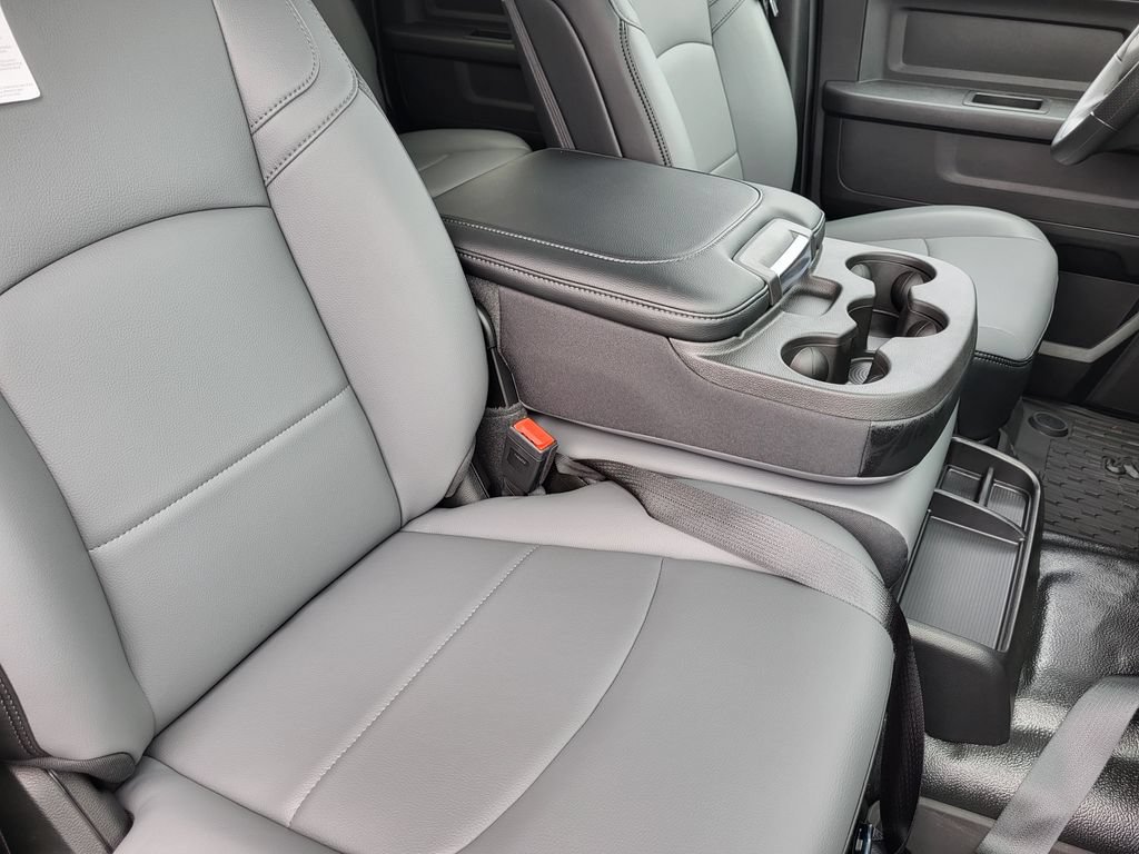 New 2026 RAM 2500 Tradesman w/ Bed Convenience Group AWD/4WD image 12