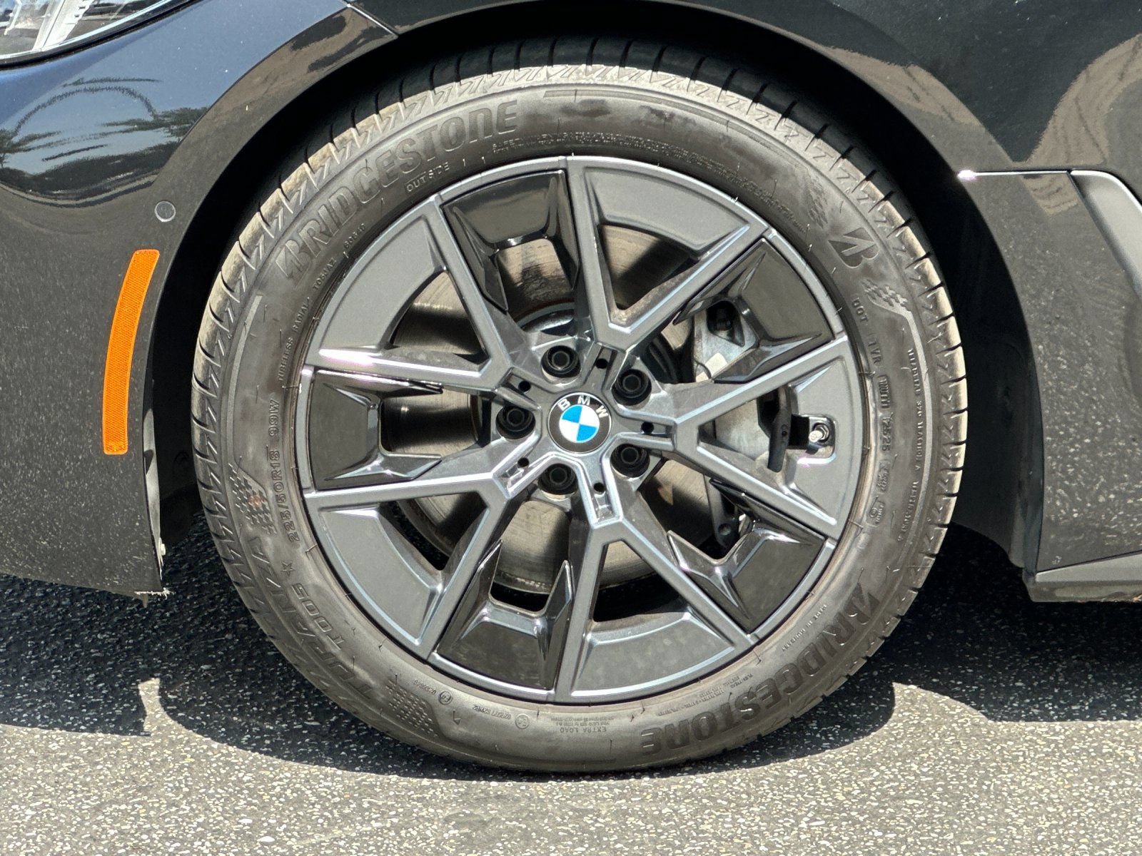 Used 2025 BMW i4 xDrive40i w/ Parking Assistance Package AWD/4WD image 34