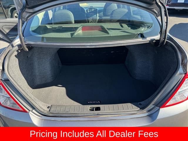 Used 2019 Nissan Versa S FWD image 10