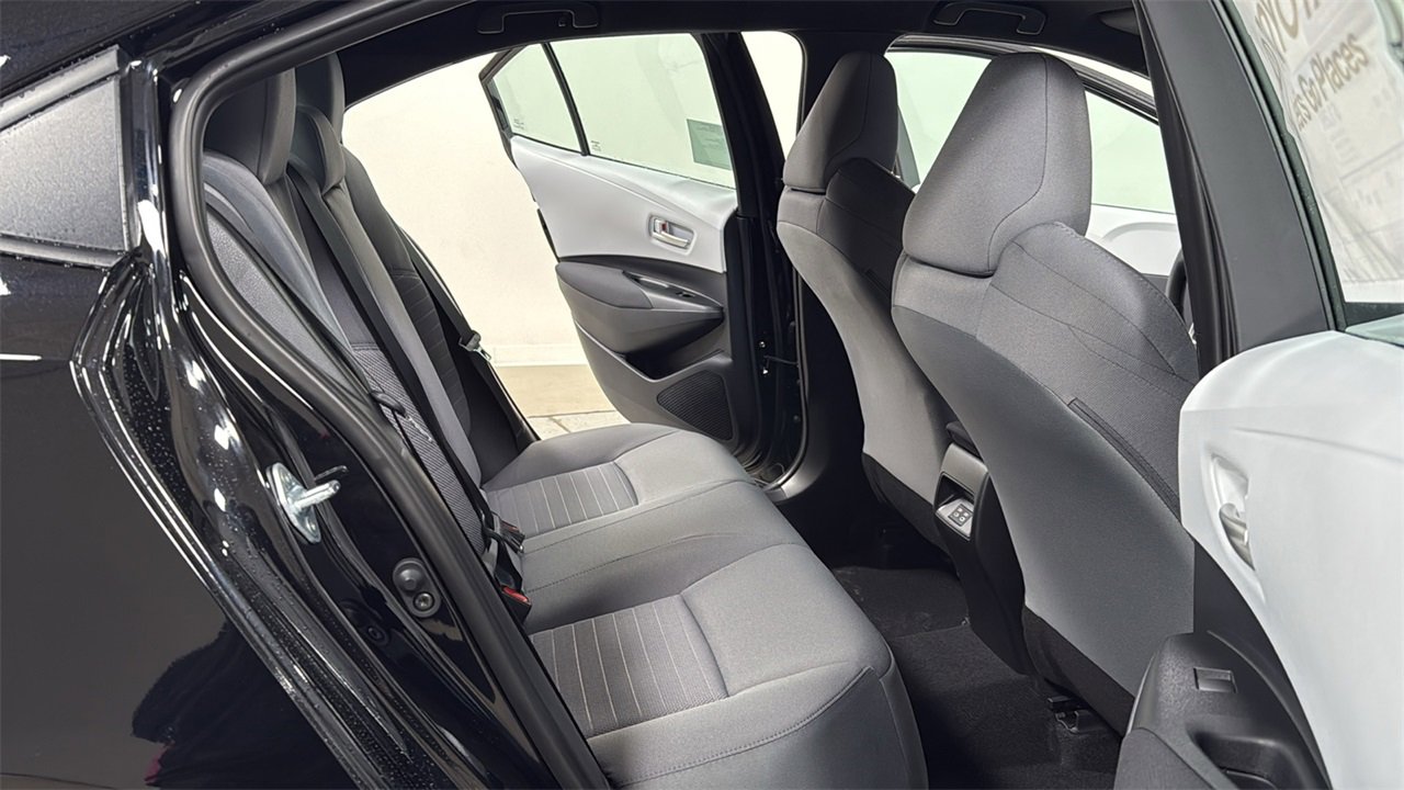 New 2026 Toyota Corolla SE image 17