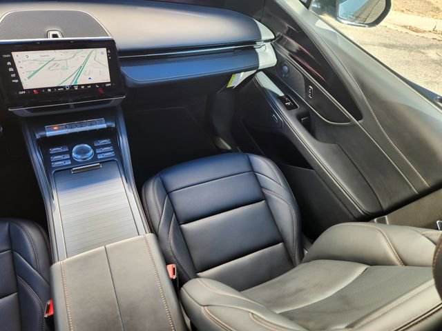 New 2025 Lincoln Nautilus Premier w/ Equipment Group 102A image 12