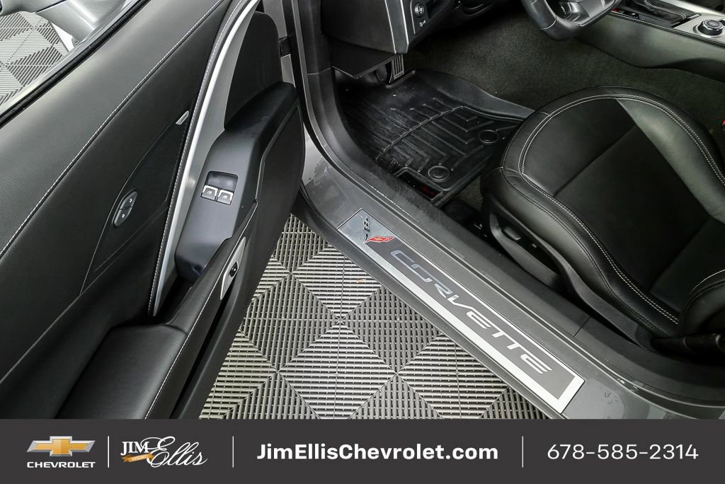 Used 2016 Chevrolet Corvette Stingray Coupe image 8