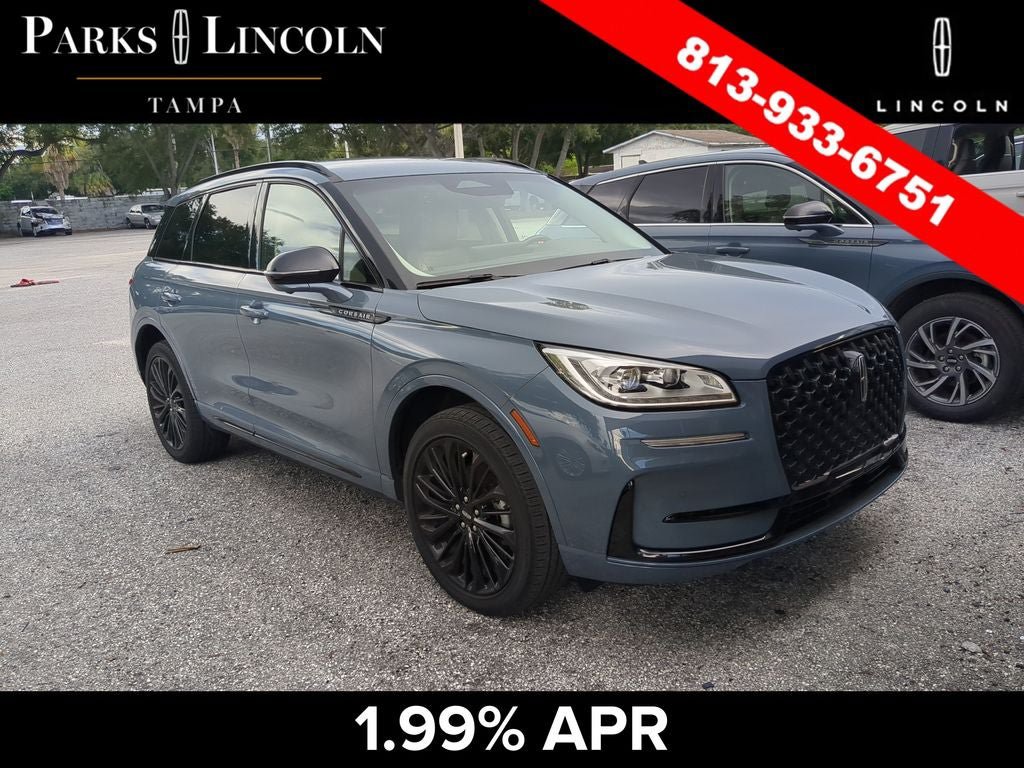 Used 2023 Lincoln Corsair Reserve w/ Equipment Group 201A FWD image 4