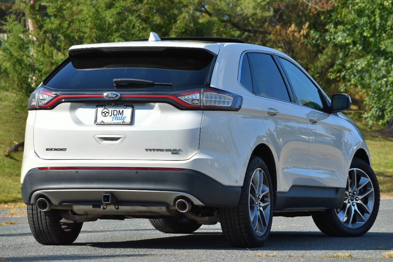 Used 2015 Ford Edge Titanium w/ Equipment Group 302A AWD/4WD image 5