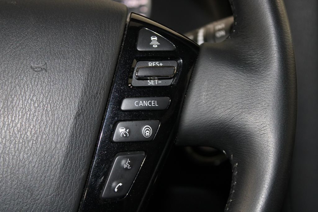 Used 2024 Nissan Armada SV image 38