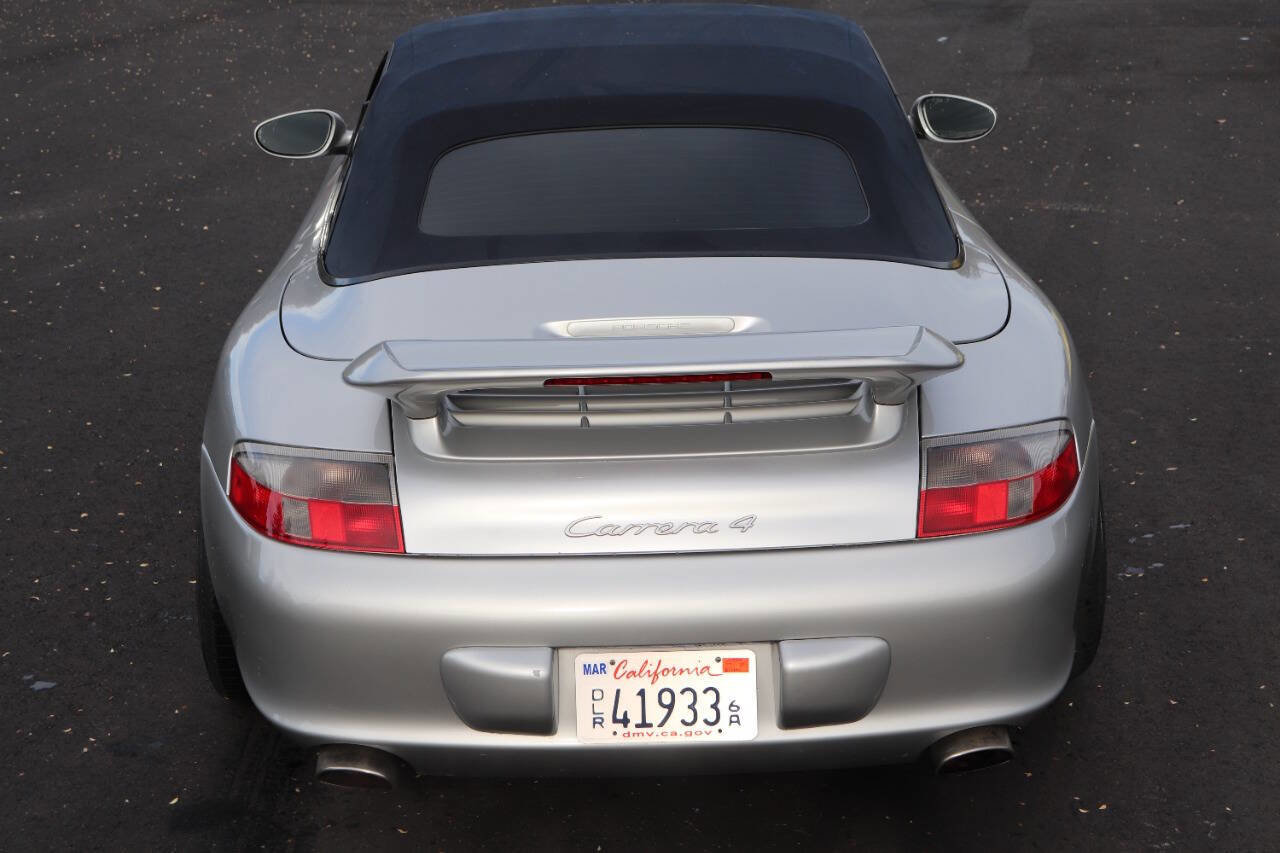 Used 2003 Porsche 911 Carrera 4 image 17