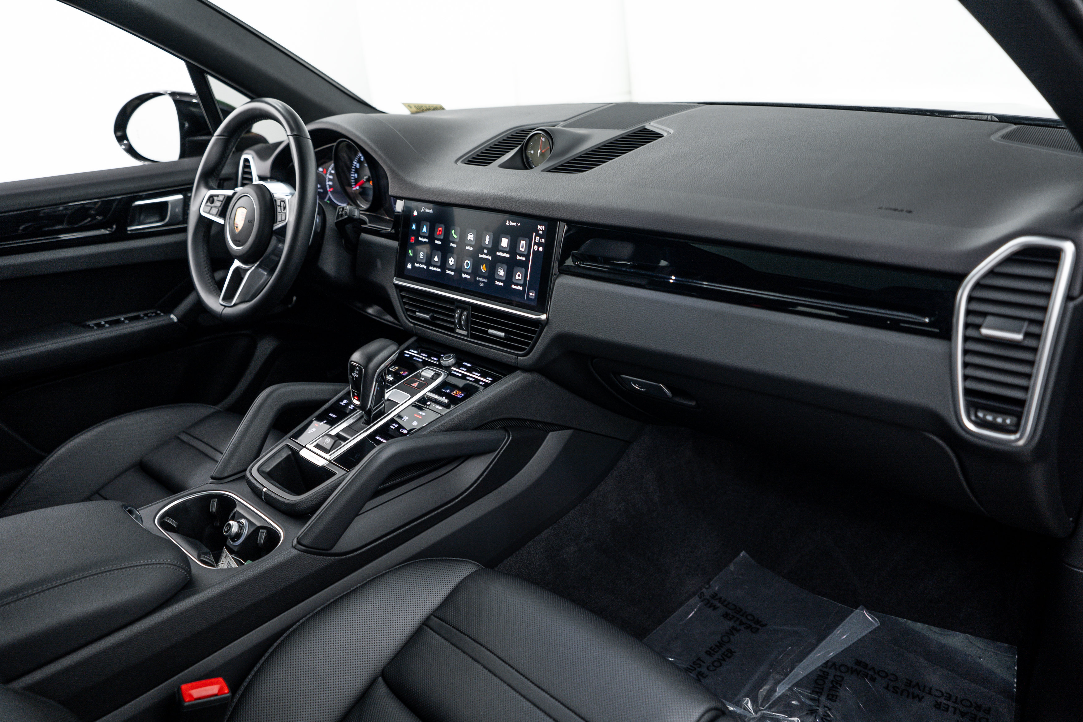 Certified 2023 Porsche Cayenne S AWD/4WD image 17