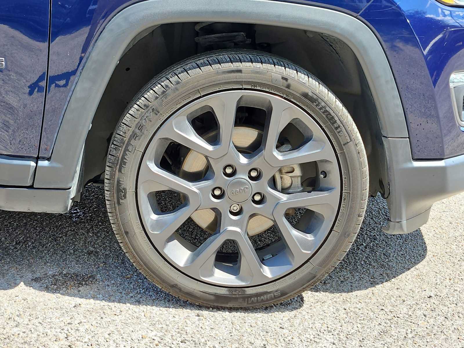 Used 2021 Jeep Compass Latitude w/ Driver Assistance Group FWD image 12