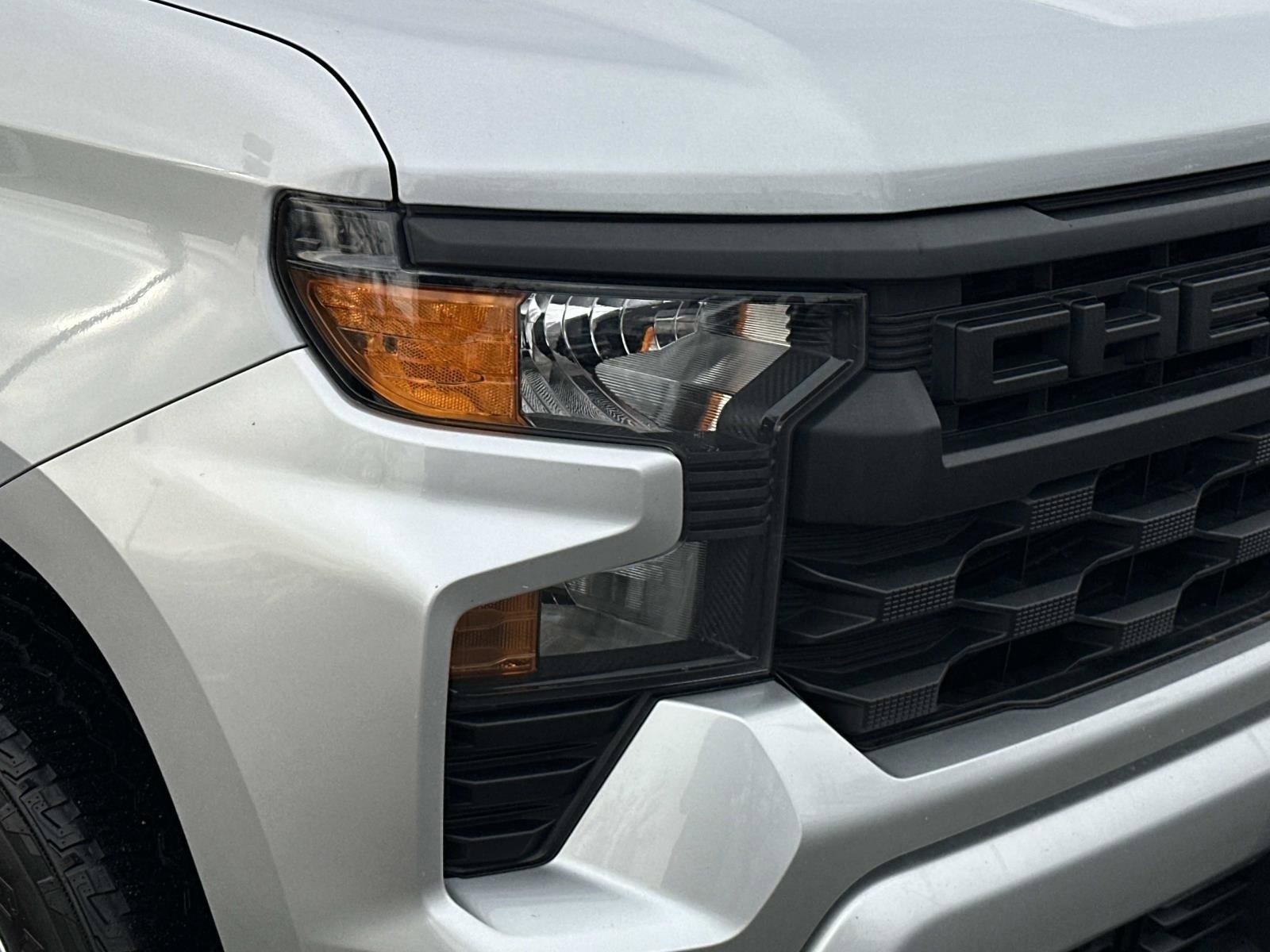 Used 2022 Chevrolet Silverado 1500 Custom image 5