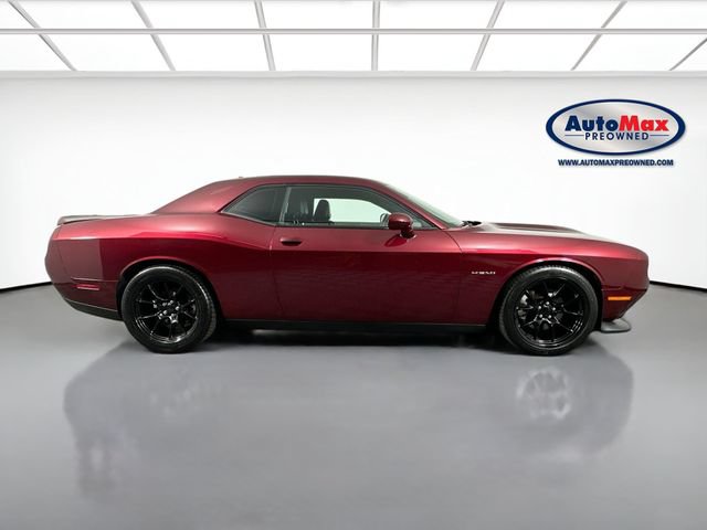Used 2022 Dodge Challenger R/T w/ Plus Package RWD image 9