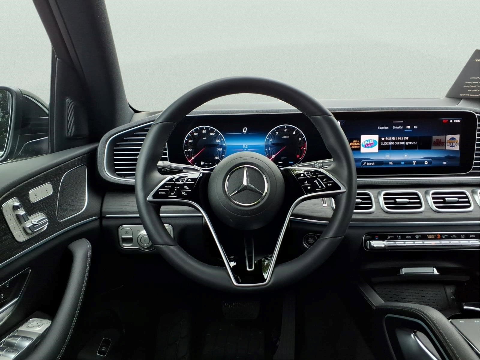 Certified 2025 Mercedes-Benz GLE 350 4MATIC image 14
