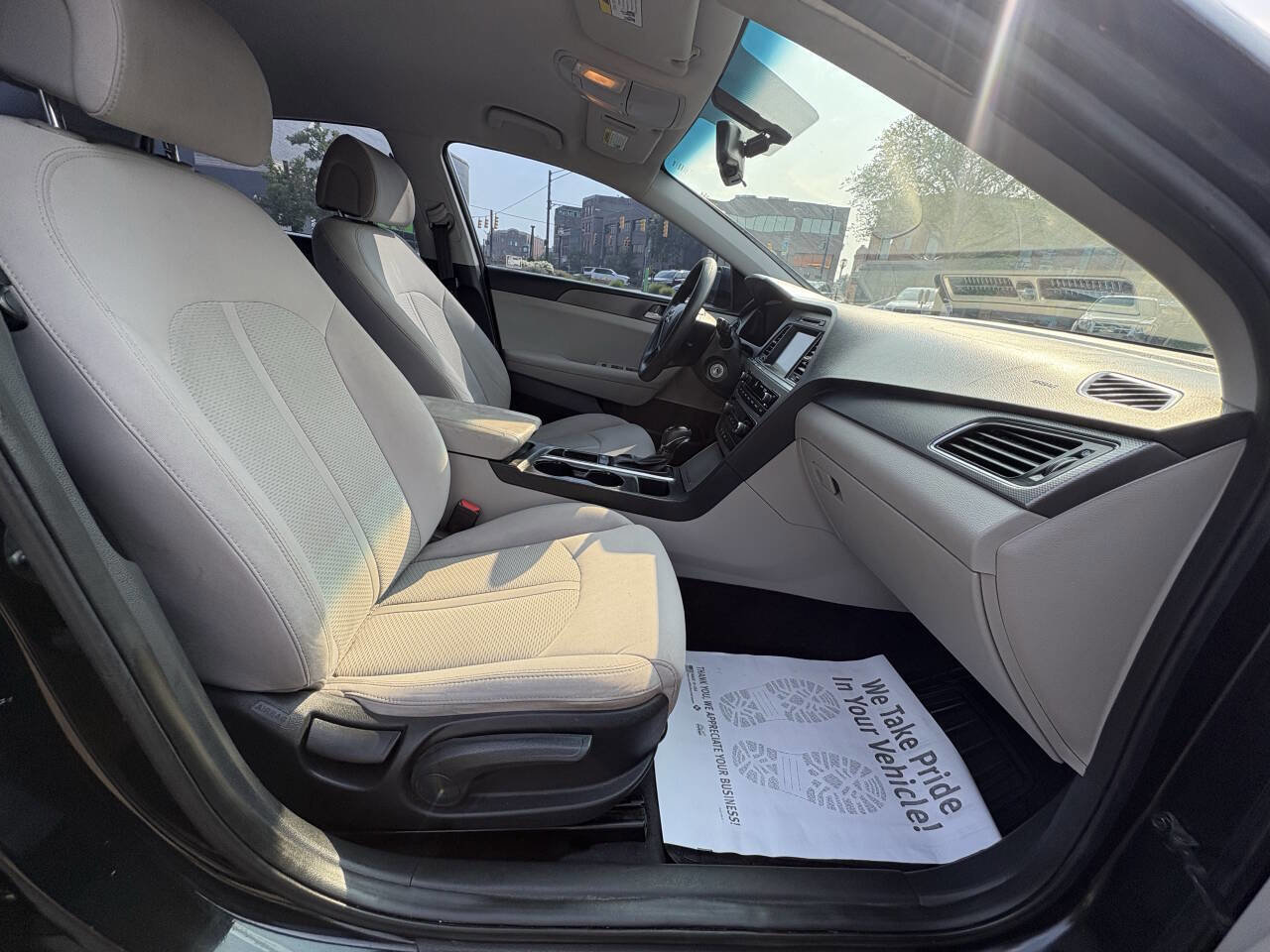 Used 2016 Hyundai Sonata SE image 25