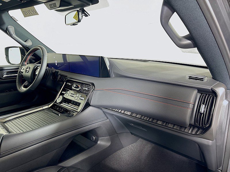 New 2026 Nissan Armada PRO-4X image 31