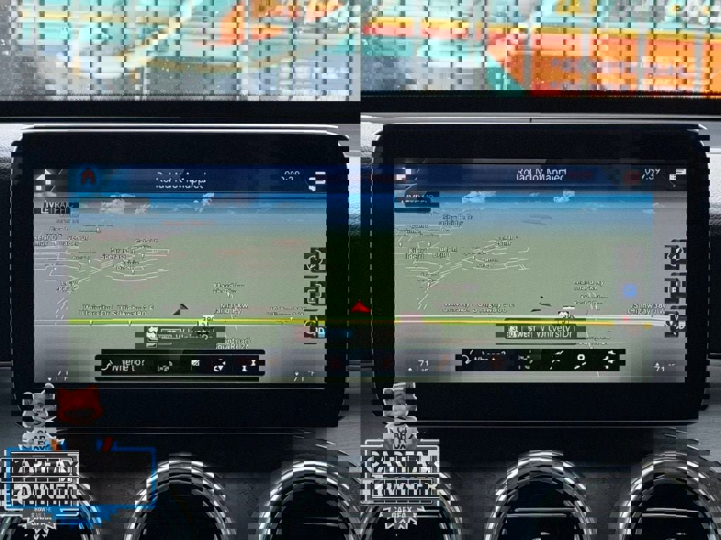 Used 2021 Mercedes-Benz GLC 300 4MATIC image 14