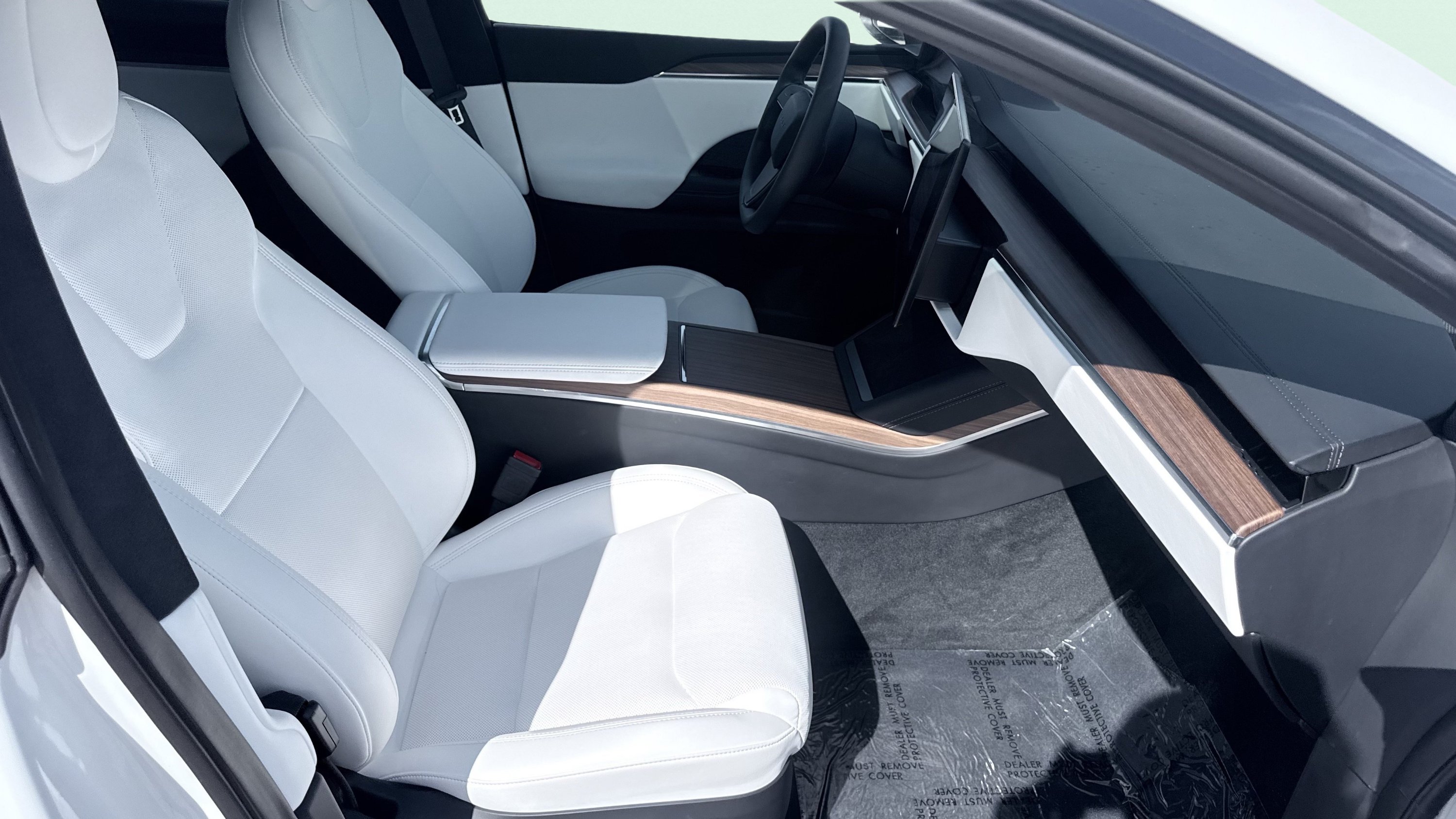 Used 2025 Tesla Model X AWD/4WD image 42