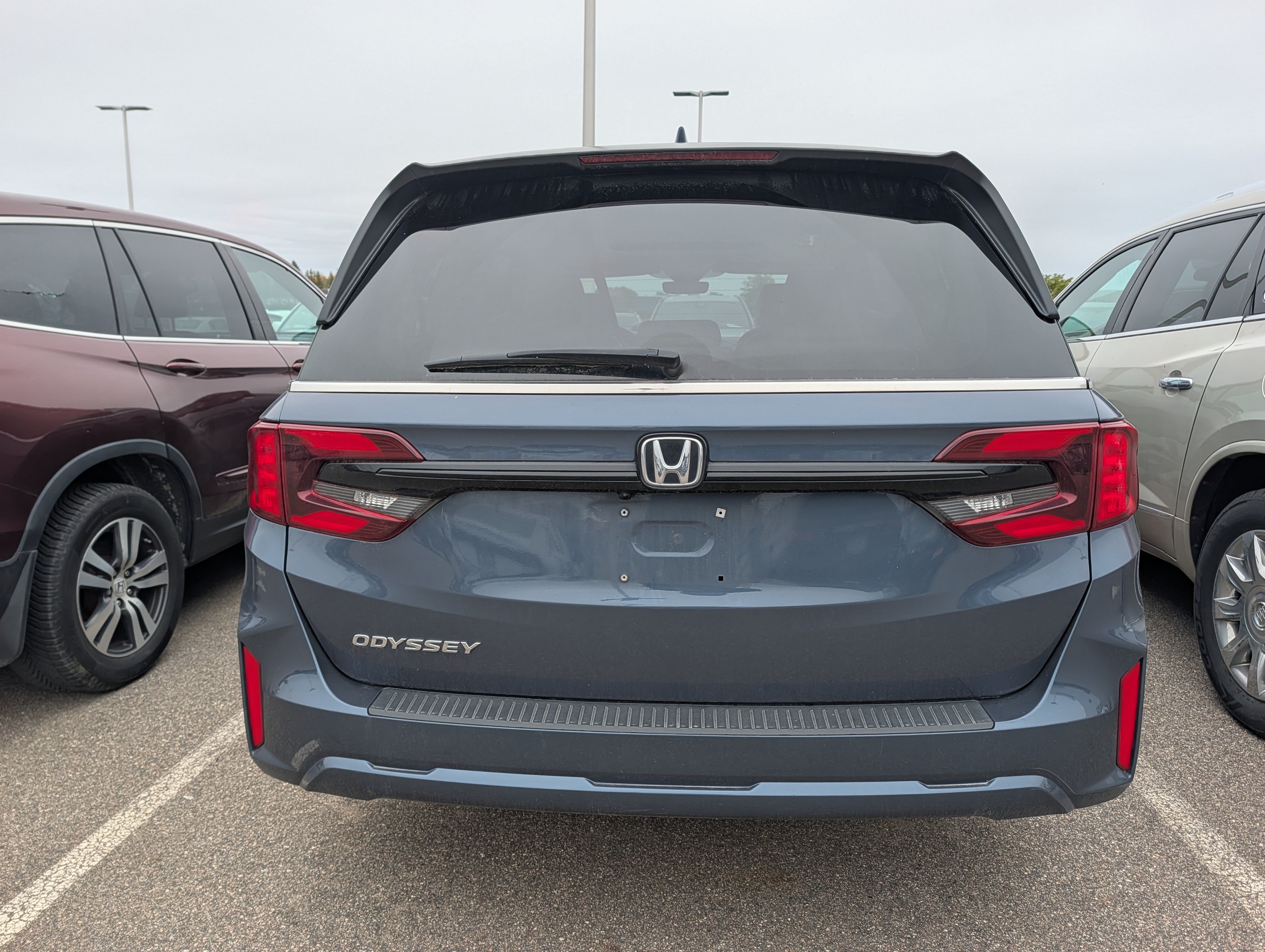 Used 2025 Honda Odyssey EX-L image 4