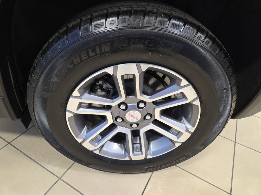 Used 2026 GMC Terrain Elevation image 10