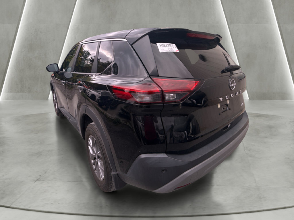 Used 2023 Nissan Rogue S AWD/4WD image 5