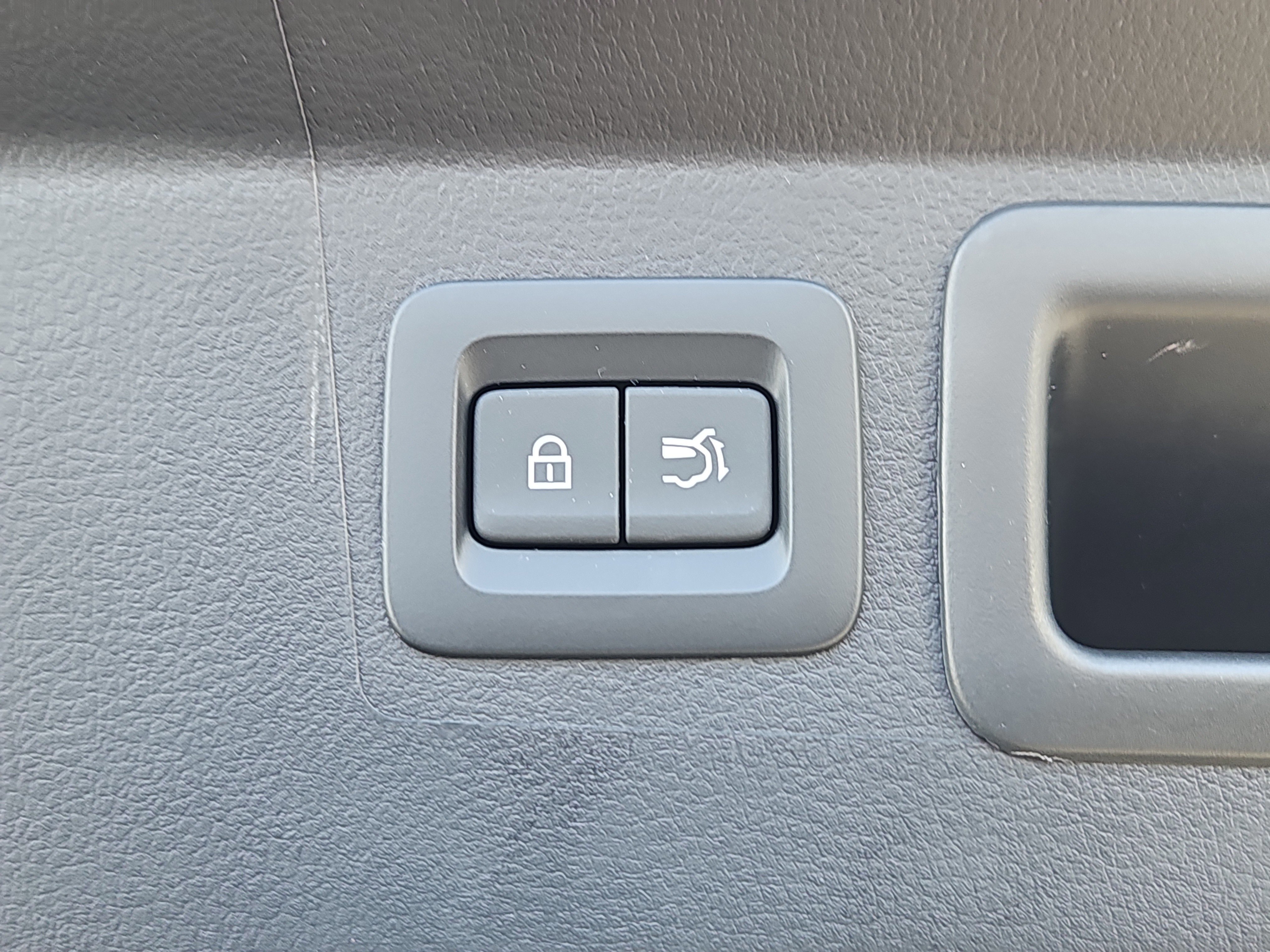 New 2026 MAZDA CX-50 2.5 Hybrid w/ Premium Plus Pkg image 14