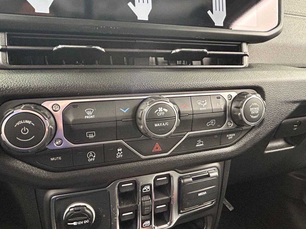 New 2026 Jeep Wrangler Sport S image 13