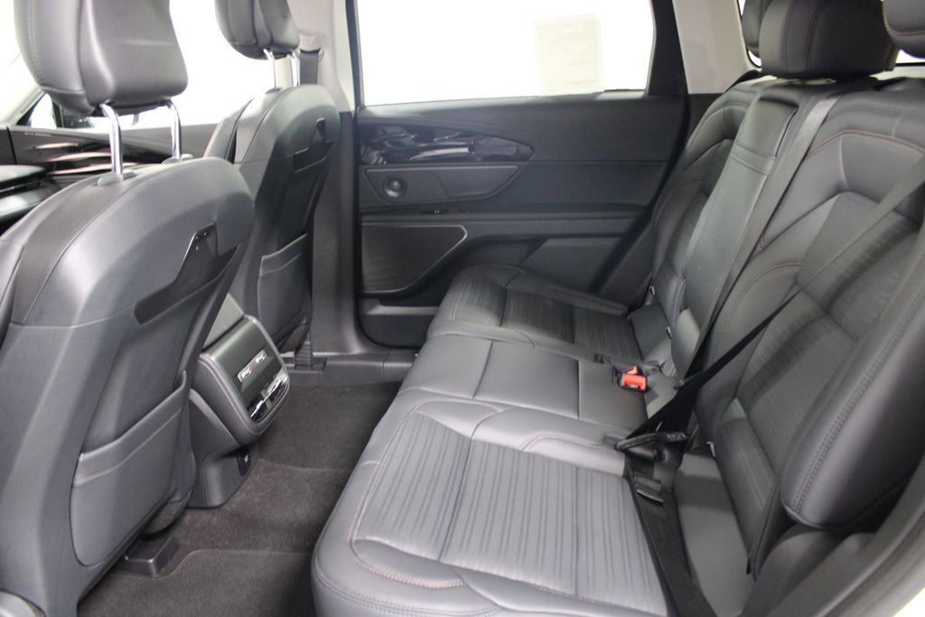 New 2026 Lincoln Nautilus Reserve w/ Jet Appearance Package image 23