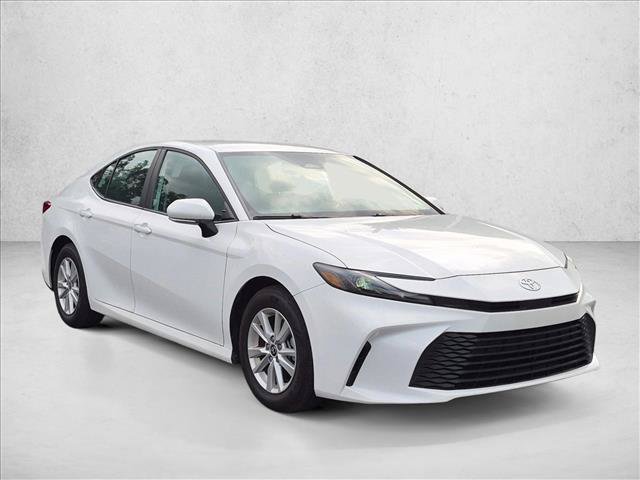 Used 2026 Toyota Camry LE FWD video 3