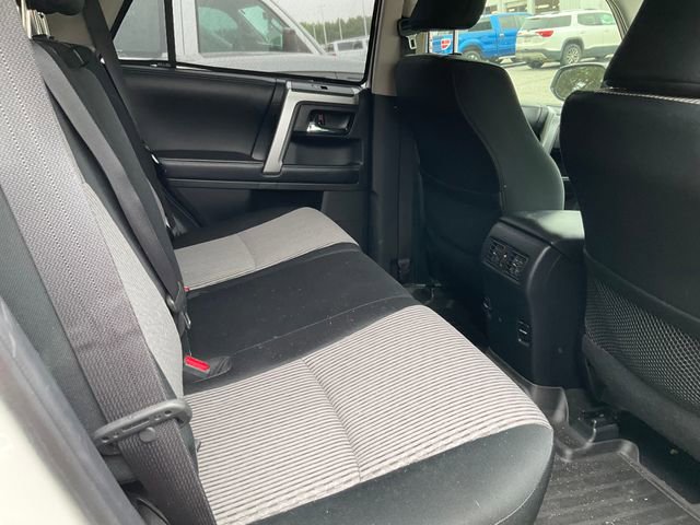 Used 2017 Toyota 4Runner SR5 RWD image 9