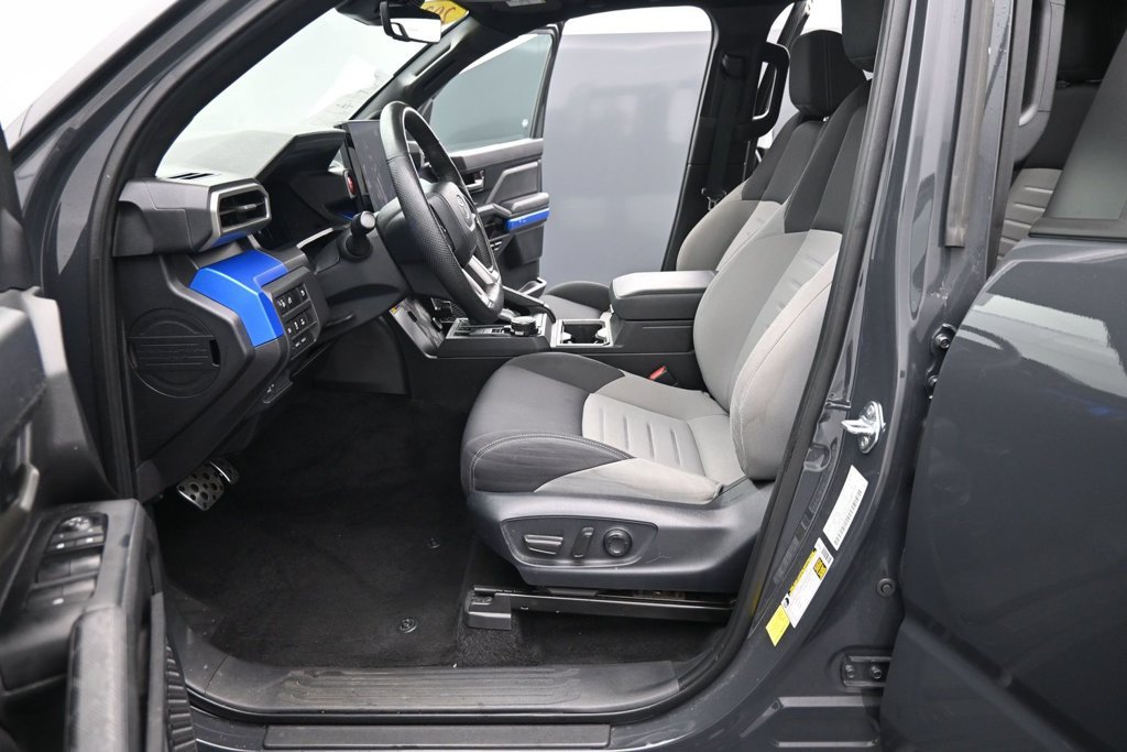 Used 2024 Toyota Tacoma TRD Sport w/ TRD Sport Upgrade Package AWD/4WD image 17