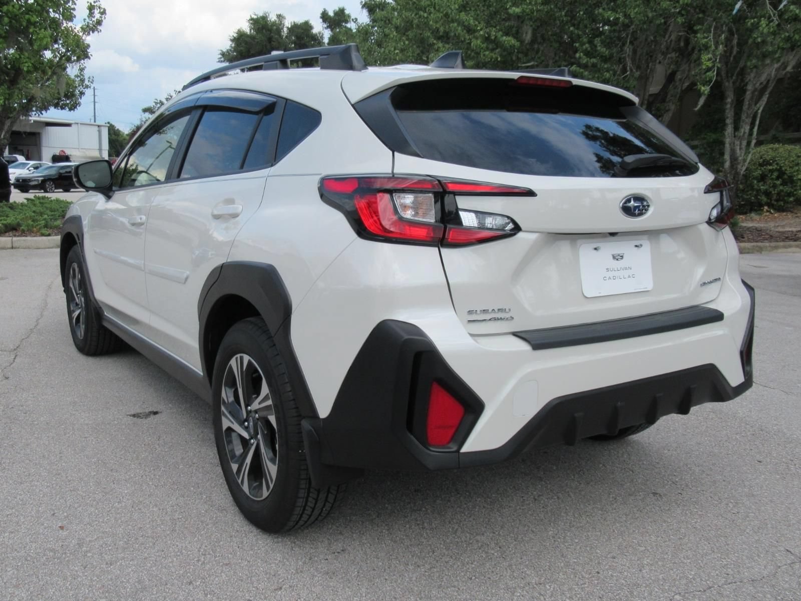 Used 2024 Subaru Crosstrek 2.0i Premium w/ Crosstrek Mirror Package AWD/4WD image 4