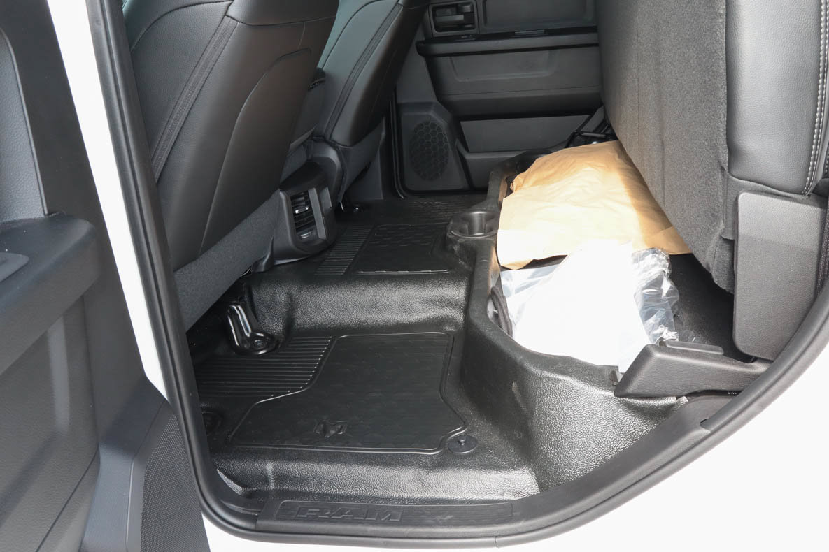 New 2027 RAM 3500 Tradesman AWD/4WD image 15
