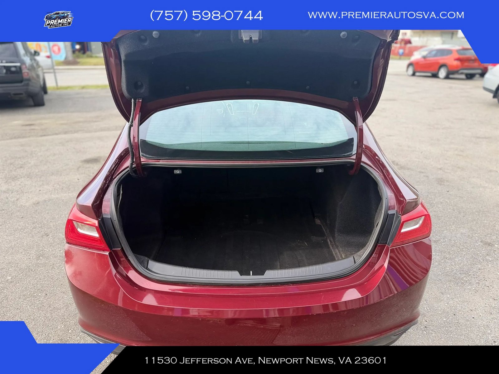 Used 2016 Chevrolet Malibu LT FWD image 7