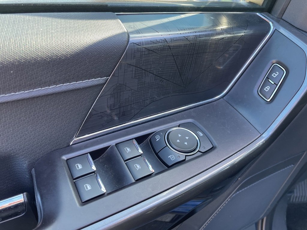 Certified 2022 Ford F150 XLT w/ Equipment Group 302A High image 11