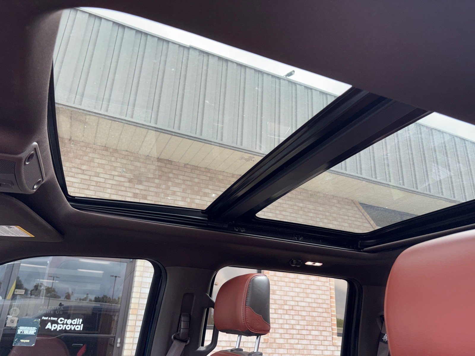 Used 2019 Ford F150 King Ranch w/ Equipment Group 601A Luxury AWD/4WD image 16