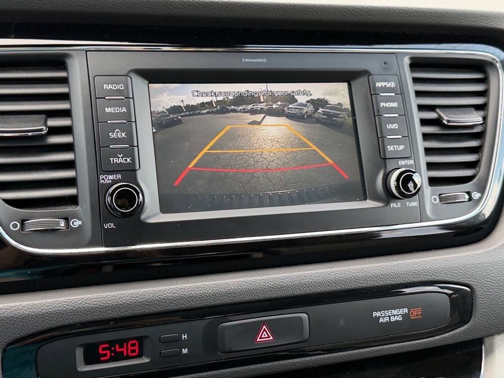 Used 2017 Kia Sedona EX FWD image 27