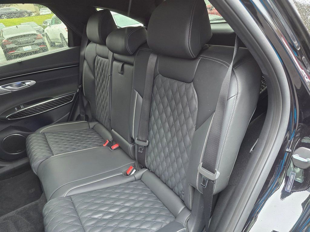 Certified 2025 Genesis GV70 3.5T Sport w/ Sport Prestige Package image 17