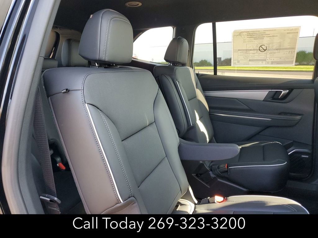 New 2025 Buick Enclave Preferred w/ Power Package image 28