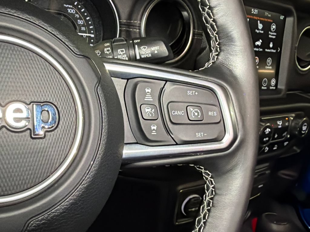 Used 2022 Jeep Wrangler Unlimited Sahara w/ Cold Weather Group AWD/4WD image 22