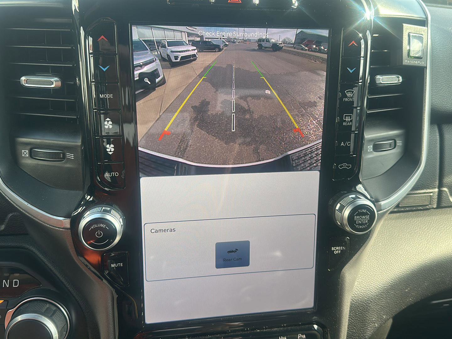 Used 2024 RAM 2500 Big Horn w/ Night Edition image 21