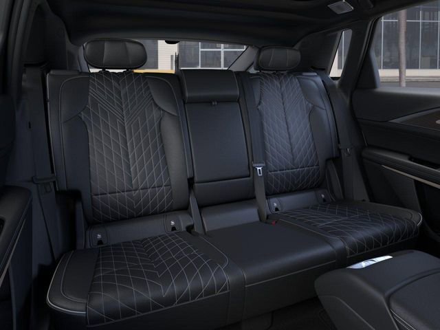 New 2026 Cadillac Lyriq V AWD/4WD image 17