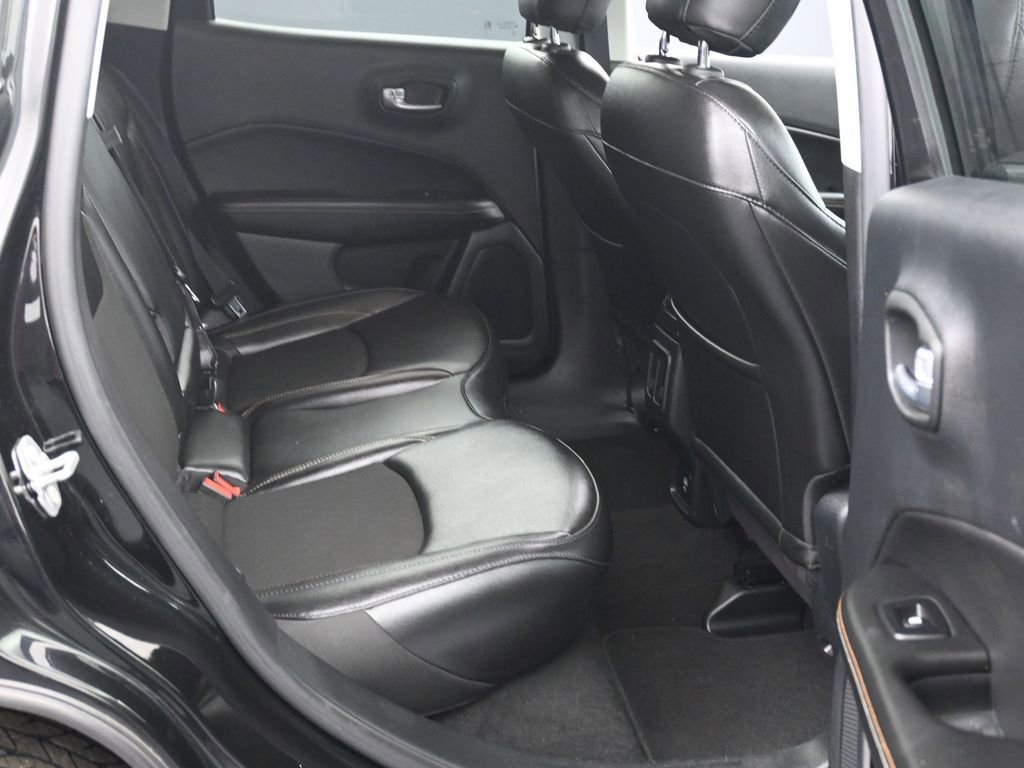 Used 2021 Jeep Compass Latitude image 12