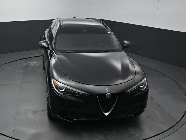 Used 2022 Alfa Romeo Stelvio Ti w/ Active Assist Plus Package AWD/4WD image 51