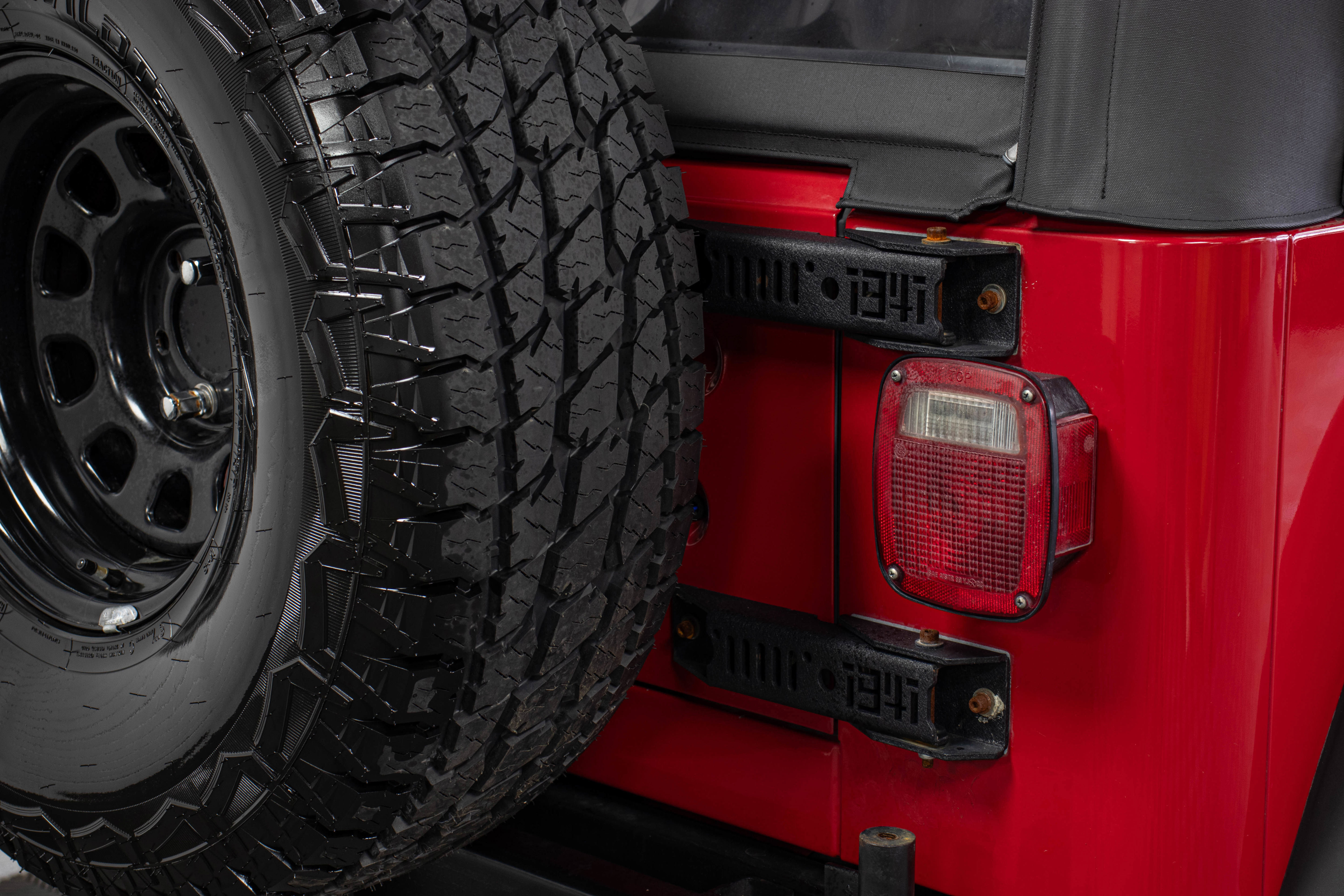 Used 2004 Jeep Wrangler Sport AWD/4WD image 17